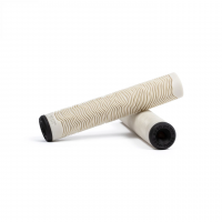 Grips_Tilt_Topo_Two_Milky